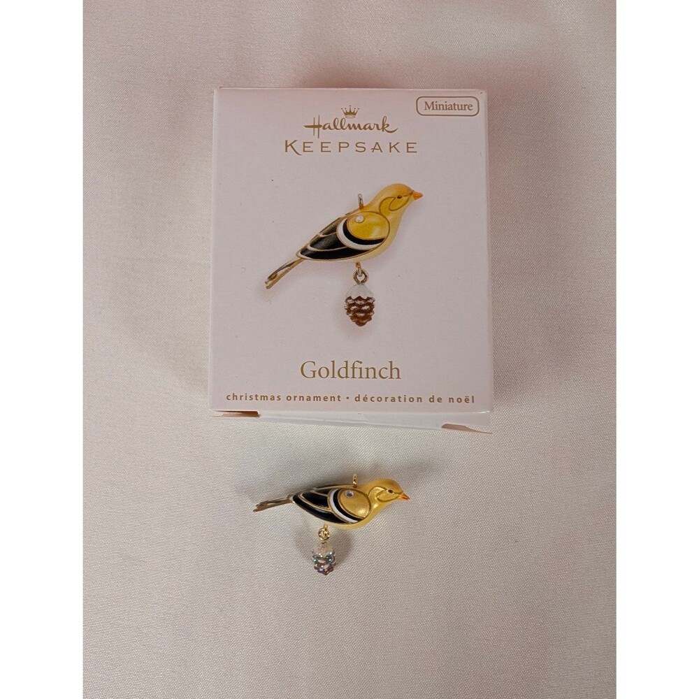 Hallmark Keepsake Christmas Ornament Miniature Goldfinch 2010